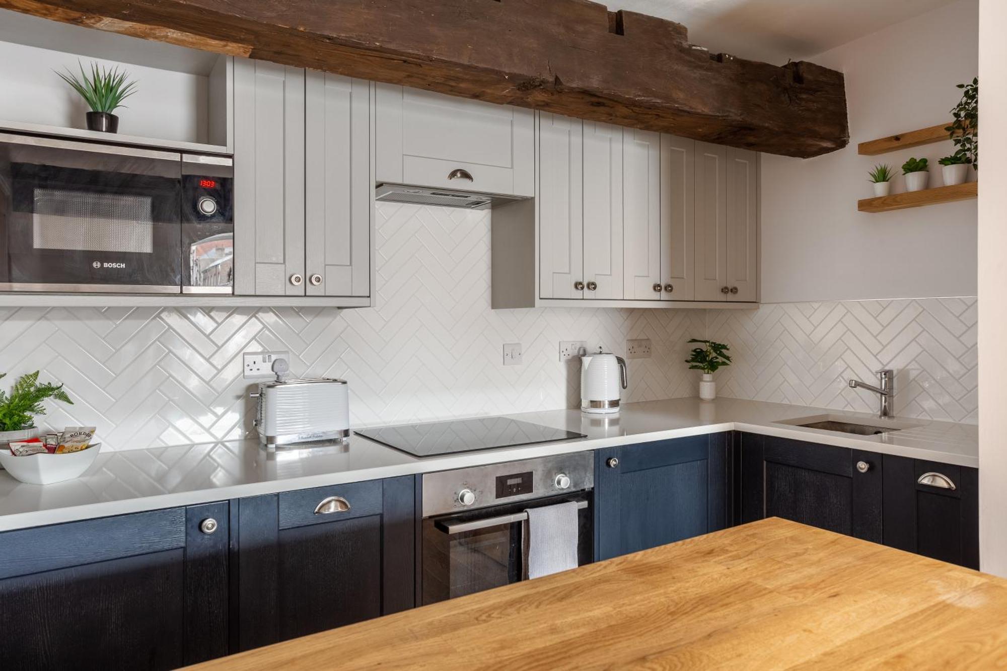 Luxury Apartment Woodsmill View - On The River - With Balcony - Recently Refurbished Йорк Екстериор снимка